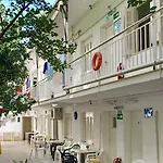 Karampela *